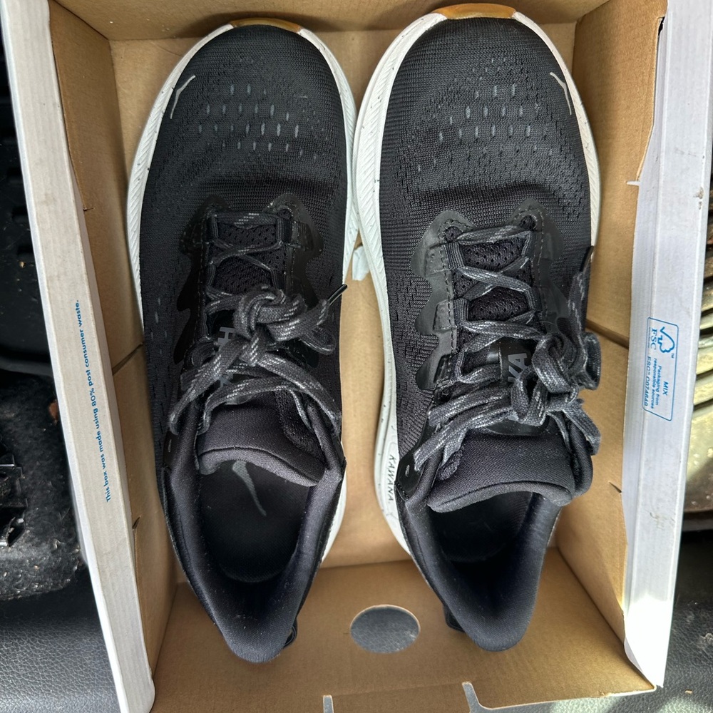 Hoka Kawana Women’s Running Shoes - Black/White - Picture 2 of 4